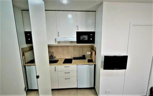La Mare Apartment | Studio Charmant et Cosy Proche Paris et Bourget Ideal pour Couples et professionnels moins 15 pourcebt séjour longue durée