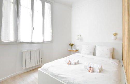 Quartier du Faubourg-Montmartre Apartment | Studio Luxe, Cœur de Paris