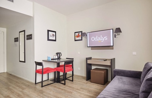 Epinettes Apartment | Super Endroit ! Joli studio | Métro à Proximité