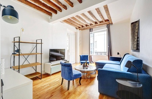 3rd Arrondissement Apartment | TBS 284 - Chic apartment in Le Marais