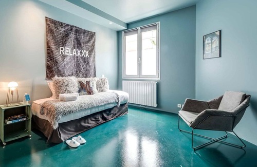 Quartier Sainte-Avoye Apartment | Temple II - Two Bedroom Apartment, Sleeps 7
