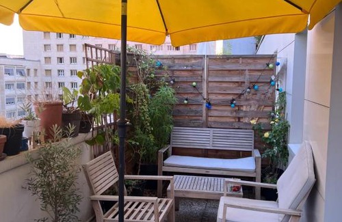 Grenelle Apartment | Tour Eiffel