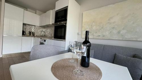 Chaillot Apartment | Tour Eiffel Haven