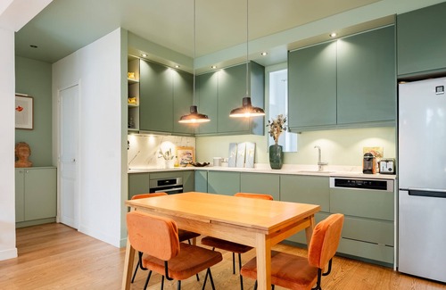 Batignolles Apartment | Tranquil Terrasse, by Veeve