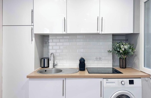 9th Arrondissement Apartment | Unique Flat near Opéra Garnier