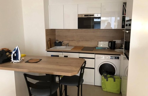 Vanves Apartment | Very quiet new apartment.
