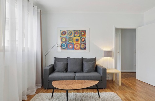 Arts-et-Metiers Apartment | 1 Bedroom Apartment Close to Rambutue Metro Paris