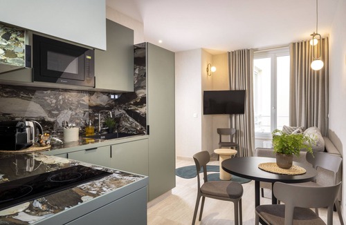 Quartier de la Place-Vendome House | 1 bedroom apartment on inner courtyard - 30m2