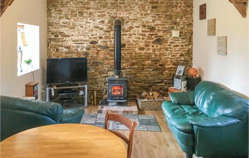 Fougerolles-du-Plessis House | 1 Bedroom Nice Home In Fougerolles Du Plessis