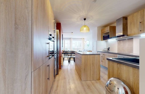 Noisy-le-Grand Resort | 100 m² Private room ∙ 1 bedroom ∙ 2 guests