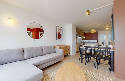 Noisy-le-Grand Resort | 100 m² Private room ∙ 1 bedroom ∙ 2 guests