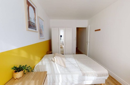 Saint-Lambert Resort | 102 m² Private room ∙ 1 bedroom ∙ 1 guest