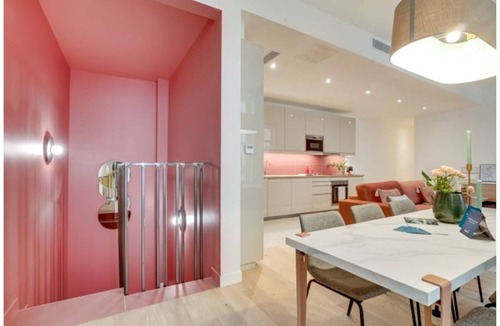 Archives Apartment | 108 m² Apartment ∙ 3 bedrooms ∙ 6 guests