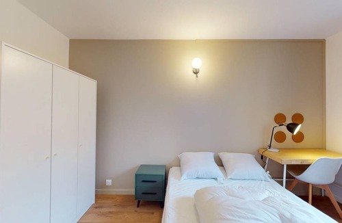 Asnieres-sur-Seine Resort | 108 m² Private room ∙ 1 bedroom ∙ 2 guests