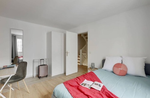 Asnieres-sur-Seine Resort | 110 m² Private room ∙ 1 bedroom ∙ 1 guest