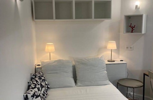 Passy Other | 13 m² Accommodation ∙ 1 guest