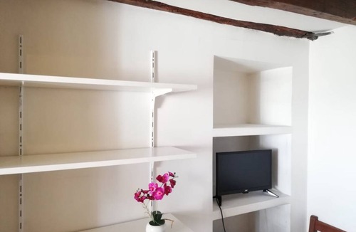 8th Arrondissement Apartment | 13 m² Apartment ∙ 1 guest