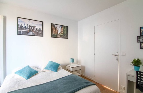 Rueil-Malmaison Resort | 136 m² Private room ∙ 1 bedroom ∙ 6 guests