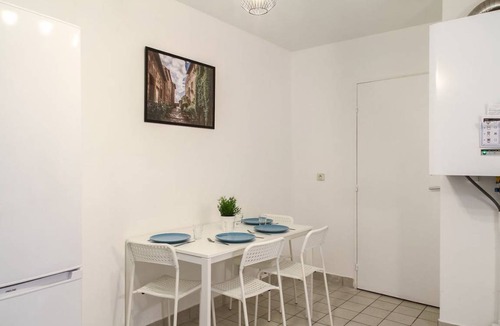 Rueil-Malmaison Resort | 136 m² Private room ∙ 1 bedroom ∙ 6 guests