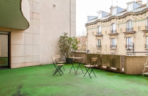 Rueil-Malmaison Resort | 136 m² Private room ∙ 1 bedroom ∙ 6 guests