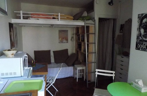 Quartier Saint-Georges Apartment | 15 m² Apartment ∙ 1 guest