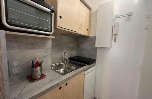 12th Arrondissement Apartment | 17 m² Apartment ∙ 1 guest