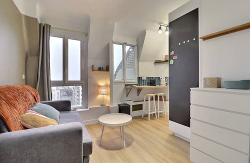 16th Arrondissement Apartment | 17 m² Apartment ∙ 1 guest