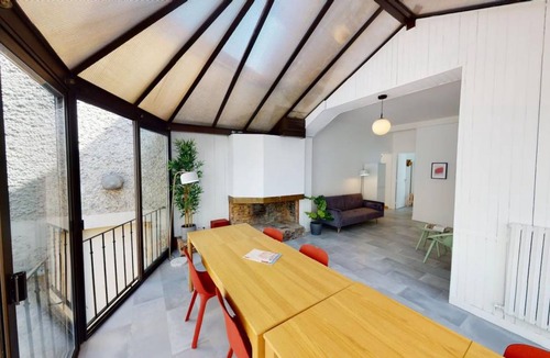 Villejuif Resort | 175 m² Private room ∙ 1 bedroom ∙ 1 guest