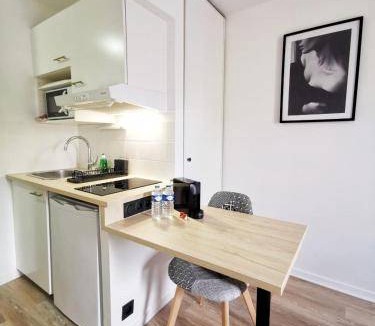 Noisy-le-Grand Apartment | 18 m² Apartment ∙ 1 bedroom ∙ 2 guests