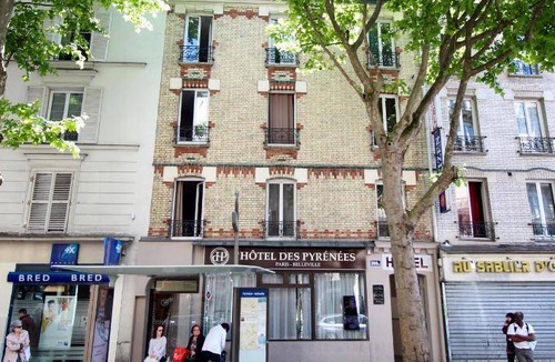 20th Arrondissement Hotel | 18 m² Hotel ∙ 6 guests