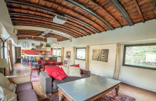 Puteaux House | 180 m² House ∙ 4 bedrooms ∙ 10 guests