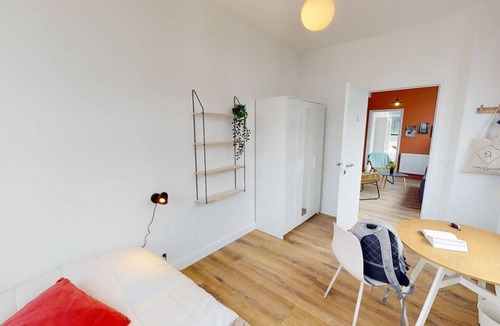 Asnieres-sur-Seine Resort | 193 m² Private room ∙ 1 bedroom ∙ 1 guest