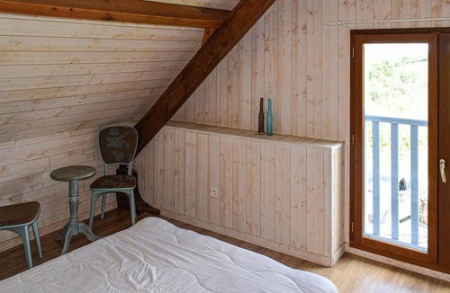 Aramits House | 2 bedroom accommodation in Aramits