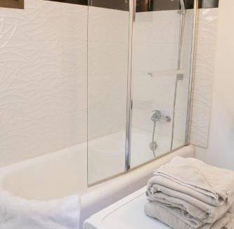 Neuilly-sur-Marne Apartment | 20 m² Apartment ∙ 1 bedroom ∙ 2 guests