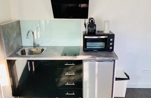 Neuilly-Plaisance Bed & Breakfast | 20 m² Bed and breakfast ∙ 3 guests