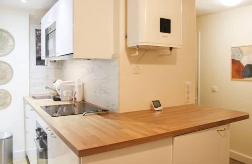 19th Arrondissement Apartment | 20 m² Studio flat ∙ 1 bedroom ∙ 2 guests