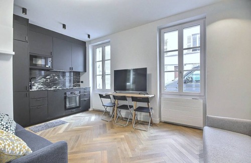 Faubourg Saint-Germain Apartment | 23 m² Apartment ∙ 2 guests