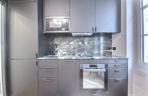Faubourg Saint-Germain Apartment | 23 m² Apartment ∙ 2 guests