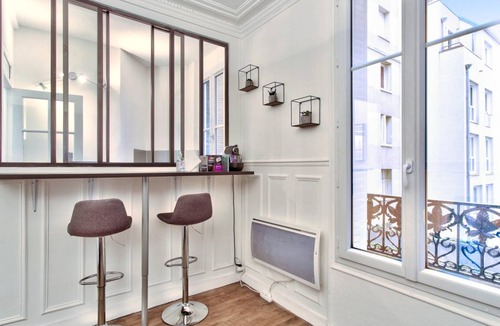 15th Arrondissement Apartment | 24 m² Studio flat ∙ 2 guests