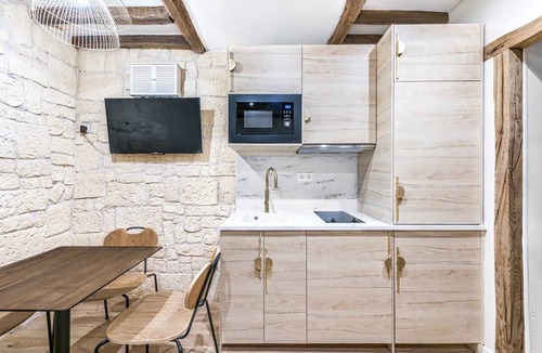 Paris City Center Apartment | 26 m² Apartment ∙ 1 bedroom ∙ 3 guests