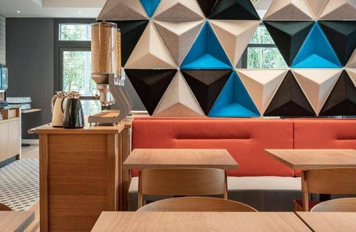 Bailly-Romainvilliers Hotel | 27 m² Hotel ∙ 6 guests