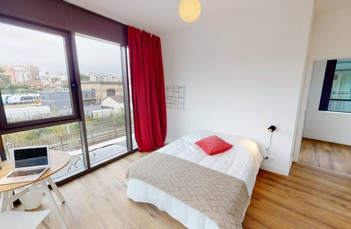Asnieres-sur-Seine Resort | 279 m² Private room ∙ 1 bedroom ∙ 1 guest
