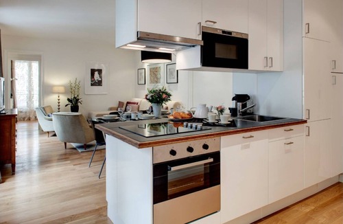 3rd Arrondissement Apartment | 3 bedroom apartment in Marais