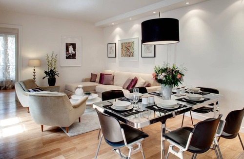 3rd Arrondissement Apartment | 3 Bedroom Apartment OF Spectacular French Opulence IN Marais