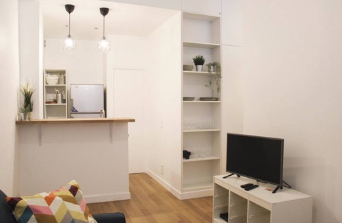 Hopital Saint-Louis Apartment | 30 m² Apartment ∙ 1 bedroom ∙ 4 guests