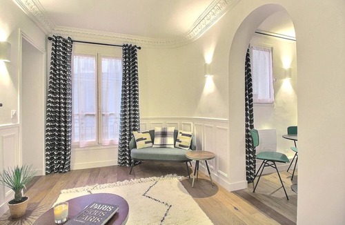 Quartier de la Folie-Mericourt Apartment | 32 m² Apartment ∙ 1 bedroom ∙ 2 guests