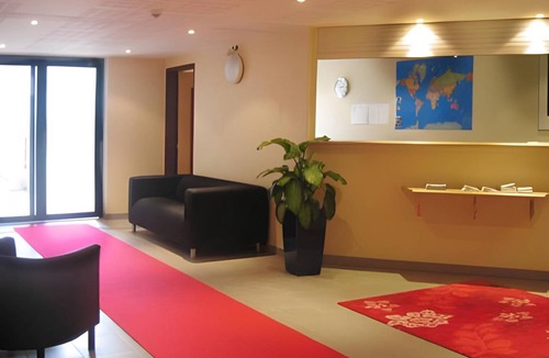 Plateau - Mont-Valerien Apartment | 32 m² Serviced apartment ∙ 127 guests