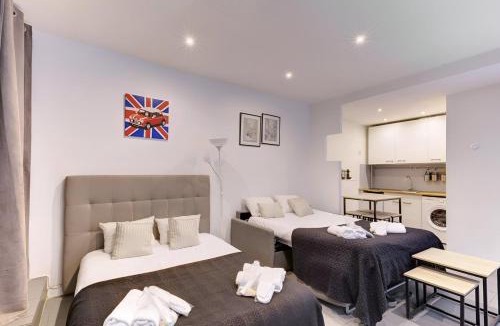 Quartier de la Folie-Mericourt Apartment | 325 Suite Greta - Superb apartment in Paris