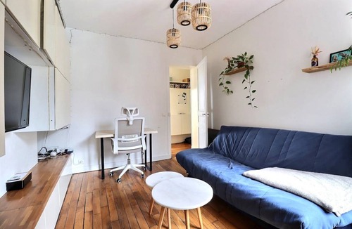 Quartier de la Folie-Mericourt Apartment | 33 m² Apartment ∙ 1 bedroom ∙ 2 guests