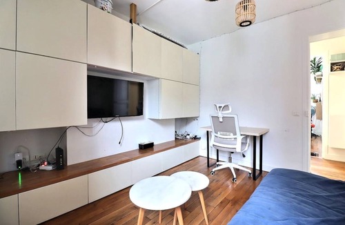 Quartier de la Folie-Mericourt Apartment | 33 m² Apartment ∙ 1 bedroom ∙ 2 guests